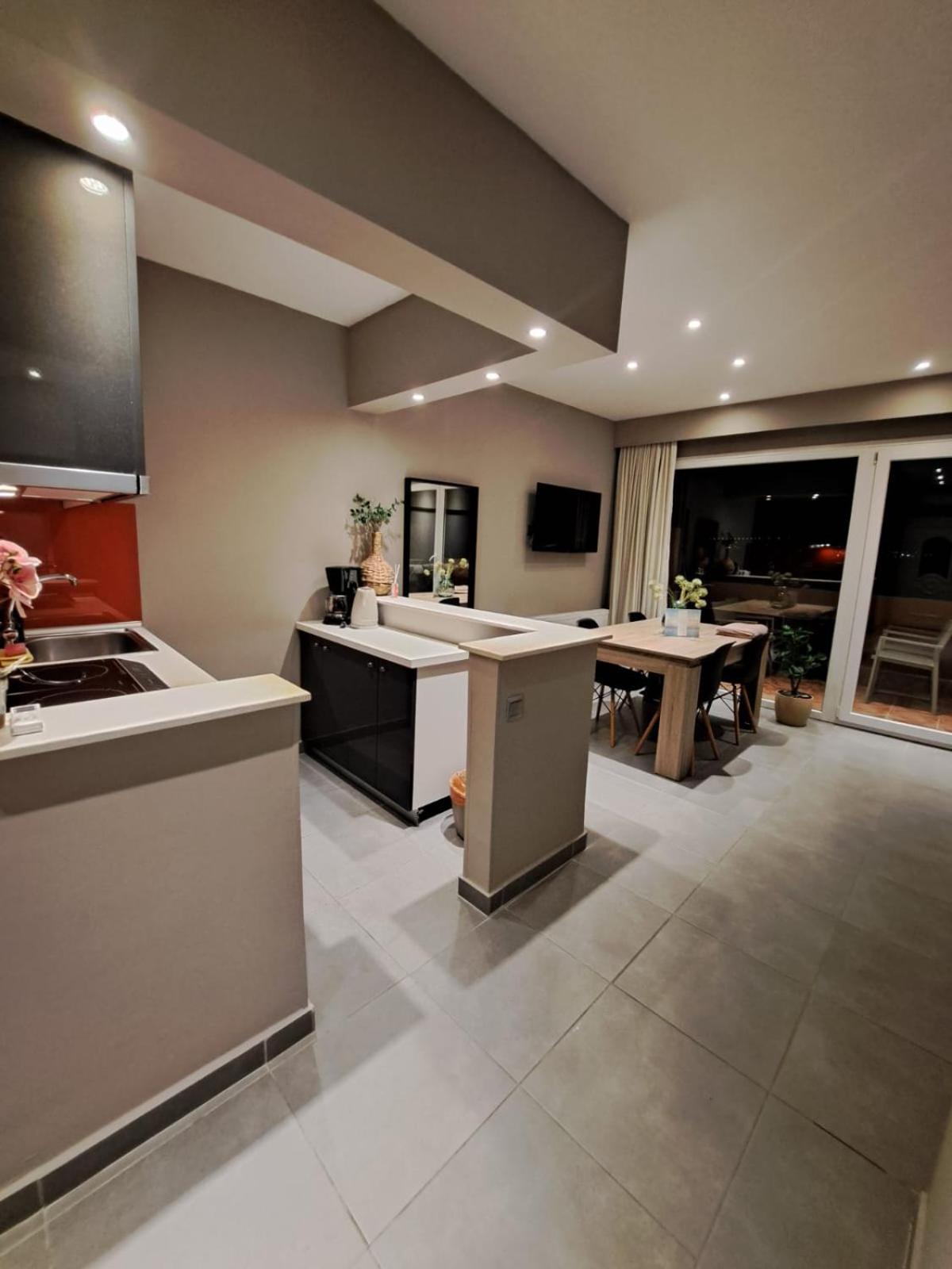 Guest House Del Mar Nea Iraklitsa 外观 照片